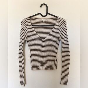 American Eagle White and Black Striped Long Sleeve Tee